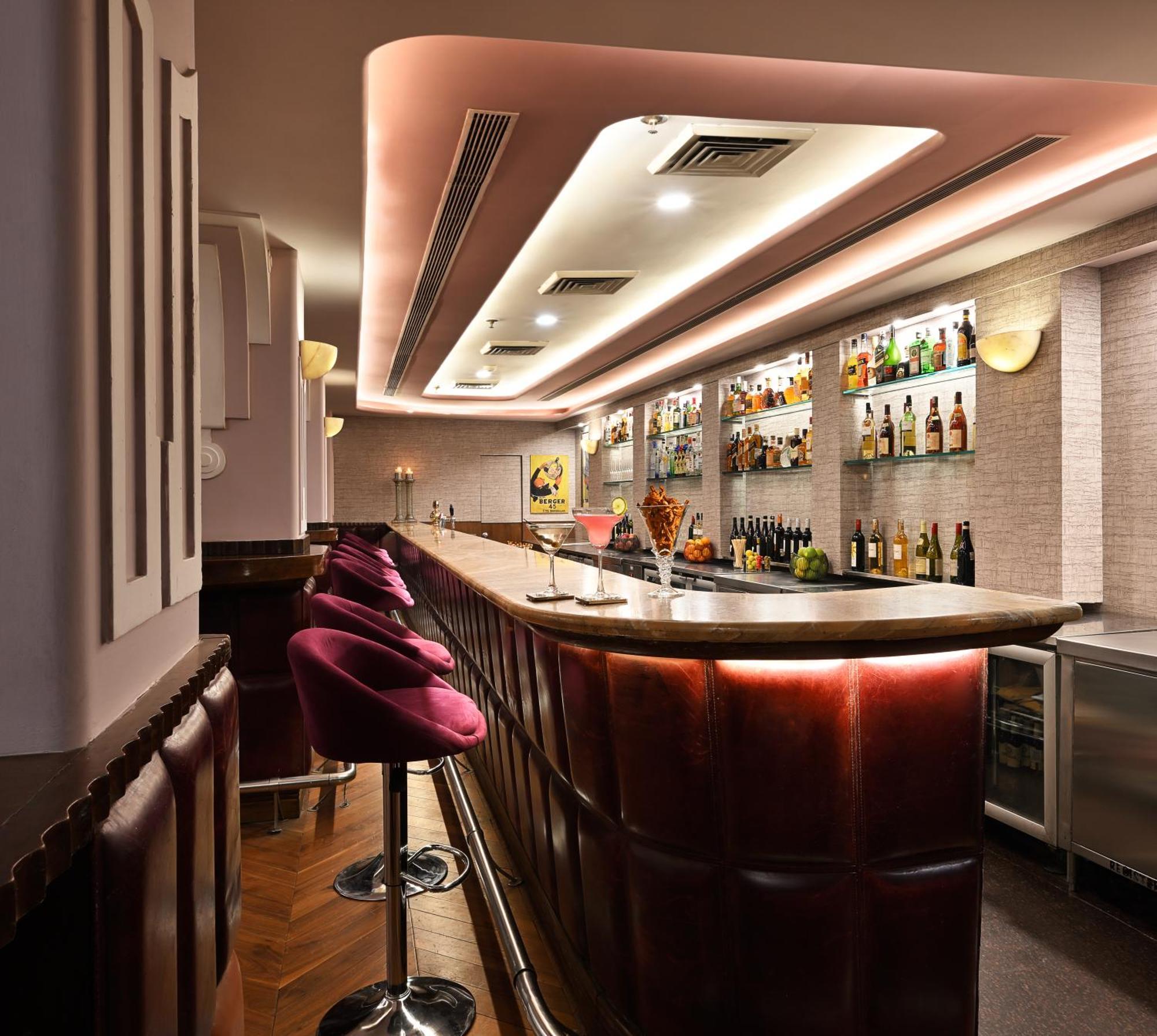 Hotel Ambassador, New Delhi - Ihcl Seleqtions Exterior foto The bar at the 2010 London Olympics